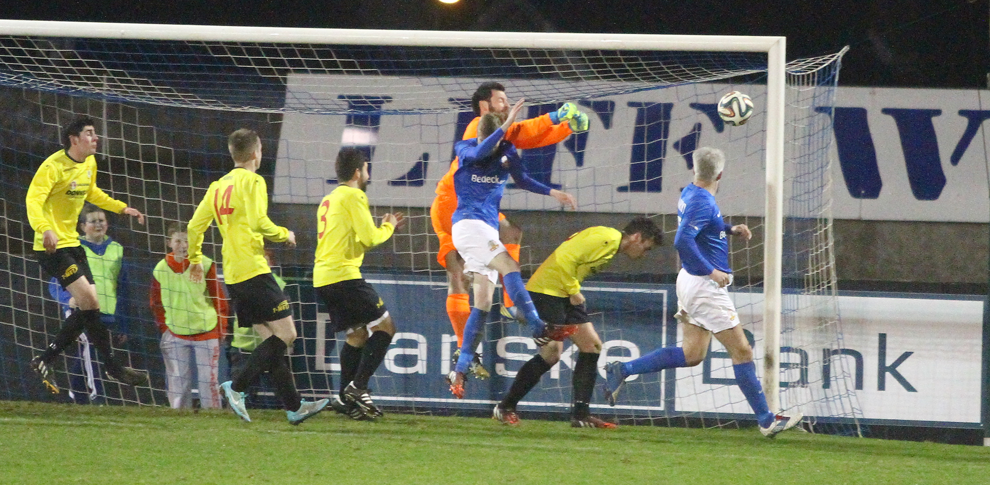 Glenavon 2-1 Dungannon Swifts