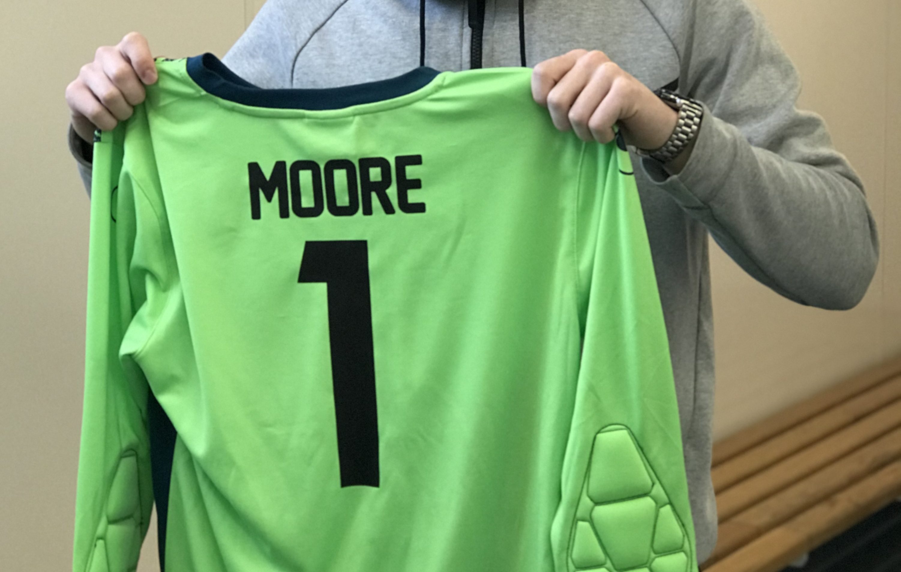 TRANSFER NEWS | GOALKEEPER JOINS SWIFTS